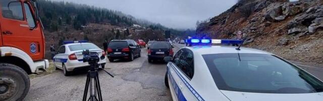 BMW-om jurio 152 km/h, sleteo u kanal... Sutra počinje suđenje za pogibiju devojke