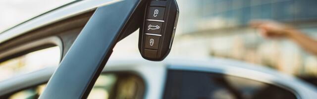 Tanka je granica između sportske opreme i hladnog oružja: Kazne i do 70.000 dinara ako ovo držite u autu