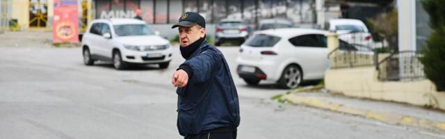 UHAPŠEN MUŠKARAC (34) ZBOG SUMNJE DA JE UBIO OCA: Policija Severne Makedonije u Gostivaru zatekla strašnu scenu u kući