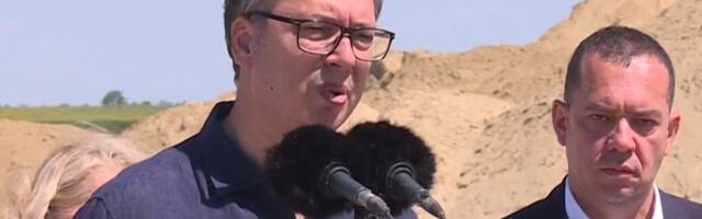 "OTELI NAM 14 ODSTO TERITORIJE, TRI PUTA NAS PROGLASIŠE GENOCIDNIM NARODOM" Vučić o sramnom potezu Podgorice: Nemojte da vam govorim o slanju vojnika na Kosovo