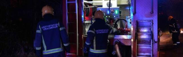 Zapalio se poznati splav na Savi