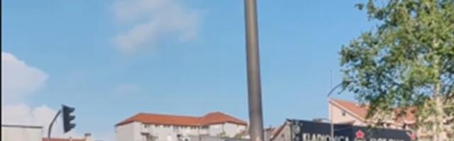 "Online nije rešenje": Veliki protest srednjoškolaca u NS (FOTO/VIDEO)
