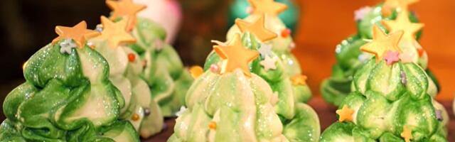 VIDEO: Puslice u obliku novogodišnjih jelkica - lagane i vesele