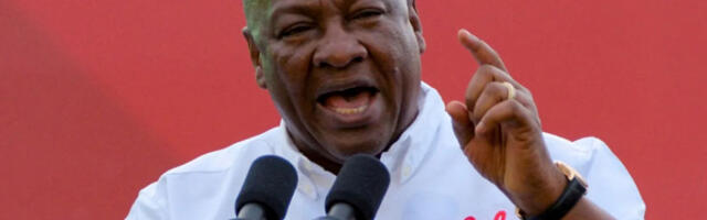 Председник Гане критиковао администрацију САД због брисања црначке историје