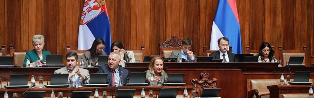 Skupština Srbije i danas o "Petrašinovićevim zakonima"