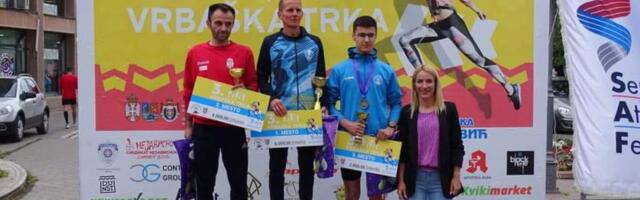 Vranjski maratonac Kristijan Stošić pobedio na trci u Vrbasu