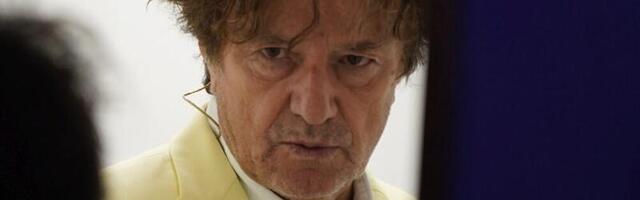 Bregović u kandžama izvršitelja: Prodao vilu za 450.000, a sad mu prete zbog 55 evra