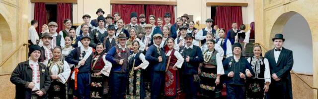 Folklorno umeće prikazali u matici