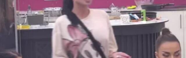 MOMENTALNI PREKID EMISIJE ZBOG MAJE MARINKOVIĆ: Nakon OPERACIJE zadnjice, otkrila sve šta je saznala! (FOTO)