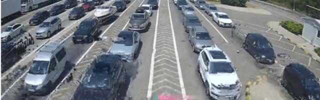 Automobili na prelazu Preševo čekaju dva sata da izađu iz Srbije