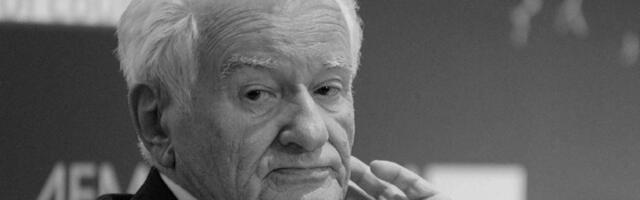 Preminuo Dragoljub Mićunović