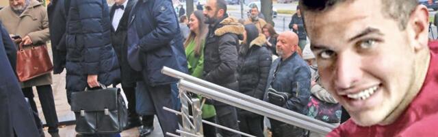 Smeje se na sav glas, kao da nije na robiji: Masovni ubica Uroš Blažić šokira ponašanjem u ćeliji