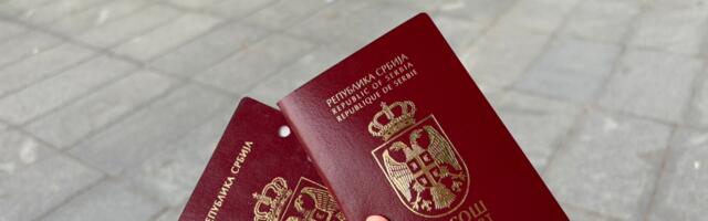 Počelo izdavanje novog burgundi crvenog pasoša
