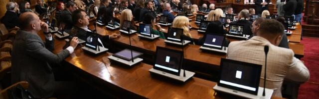 Opozicija traži blaže kriterijume za sticanje statusa roditelj-negovatelj