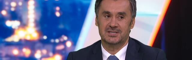 “Striko, striko, ja se slik’o!” Rade Bogdanović brutalno isprozivao predsednik Fudbalskog saveza BiH: “Đaniju je sve krenulo nizbrdo od tvog zagrljaja!”