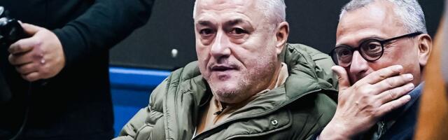 Kakav otac, takav sin: Moćna fotografija sa Eurobasketa, Predrag Danilović bodrio sina Vuka i Srbiju