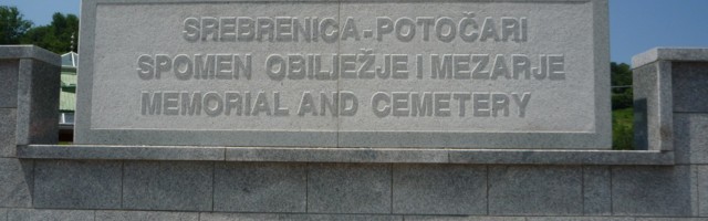 S. Stokić: Ko nam nameće genocid