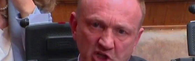 NASTAVLJA SE BLOKADERSKI GRAĐANSKI RAT! Lompar opleo po Đilasu: Kontrolišu ga stranci!