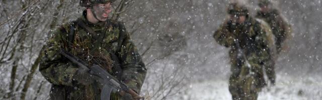 Terenska obuka vojnika na služenju vojnog roka: Najmlađi vojnici na logorovanju na poligonima u okolini Sombora, Valjeva i Leskovca (foto)