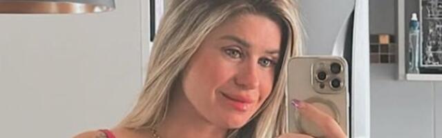 Seksi mama došla po dete bez brusa: Bujne grudi slobodno landarale - skandal u školi (VIDEO)