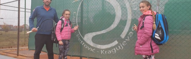 Tea i Ena – Dve velike teniske nade zajedno trenirale