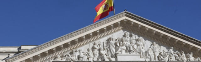 Шпанија смањује ПДВ на струју, гас и гориво ради ублажавања кризе