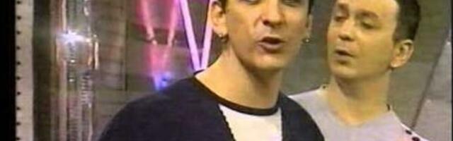 SRPSKI PEVAČ PODIGAO KREDIT I UNIŠTIO ŽIVOT! Rata krenula da skače, nije imao DA VRATI PARE: "DOBIO SAM I ŠEĆER"