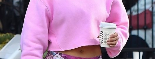 Ovaj modni tabu prestaje sada: Poznati nose helanke kao deo svakodnevnog stajlinga!