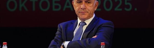 Ponoš: Vučić svesno podgreva strah EU da će da se savije ka Rusiji