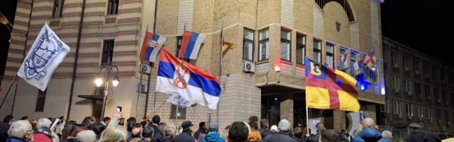 Skup podrške Dijani Hrki i Milomiru Jaćimoviću u Vranju