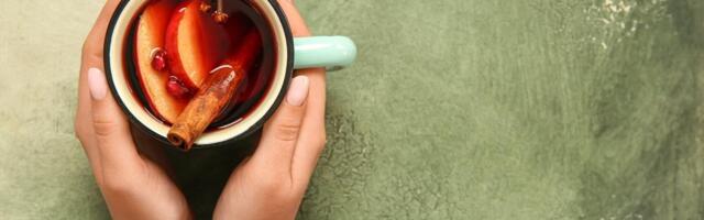 Kuvano vino sa pomorandžom: Omiljeni praznični napitak, ugrejaće vas u najhladnijim danima