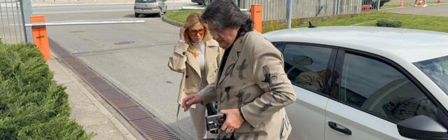 Kemiš i ćerka Zlata stigli neraspoloženi na snimanje: Svi su gledali njegov sako, nisu rekli ni reč
