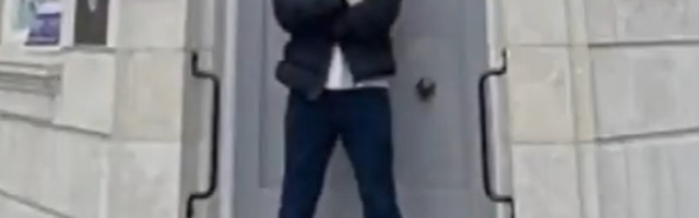 Banka je odbila da mu da kredit, a 18 godina kasnije postao je vlasnik! (VIDEO)