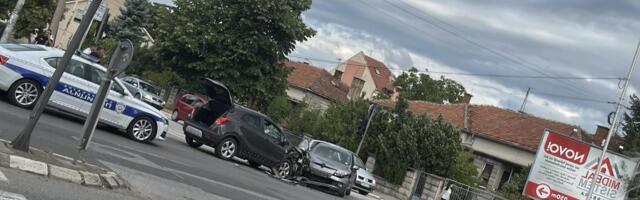 Težak sudar na raskrsnici u kragujevačkom naselju Erdoglija