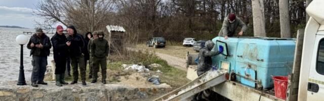 Veliko zimsko poribljavanje ribarskih područja koje koristi JP “Vojvodina šume”