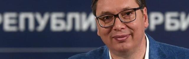 PREDSEDNIK VUČIĆ ČESTITAO VERNICIMA BADNJE VEČE: Želim da nas osećaj zajedništva i sloge ispunjava zauvek - jedino složni ,možemo da čuvamo našu otadžbinu VIDEO