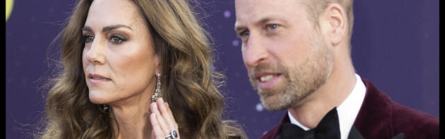 KEJT MIDLTON sa princom Vilijamom posle 3 godine ponovo korača crvenim tepihom: Svi pričaju o modnoj usklađenosti čuvenog para (GALERIJA)