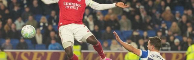 Siti daruje i šakom i kapom - Arsenal otišao na PLUS SEDAM