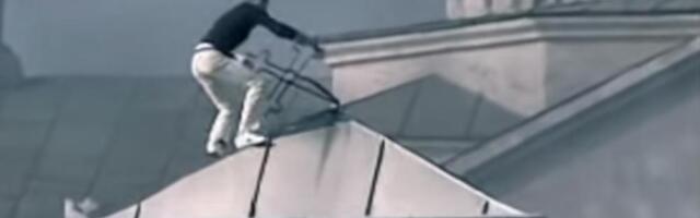 "ALBANSKI EKSTREMISTI SE POSEBNO OBRUŠILI NA SRPSKE SVETINJE" SPC o Martovskom pogromu: Porušeno je oko 800 srpskih kuća i zapaljeno 35 verskih objekata