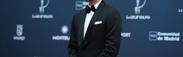 Da li je ovo "najskuplja" fotografija Novaka Đokovića u njegovom životu? Sve legenda do legende...