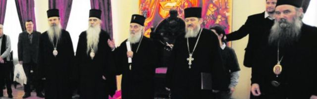 Prekinite progon Crkve, to može da ugrozi mir u regionu: Poruka Sinoda SPC crnogorskoj vlasti