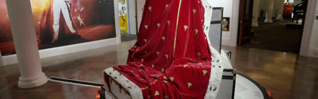 Odeća Fredija Merkjurija dominira na prodaji u Sotebiju