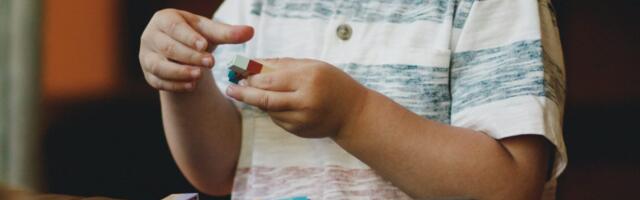 Nadrilekarstvo: Kursevi za lečenje autizma na Instagramu za 497 evra 