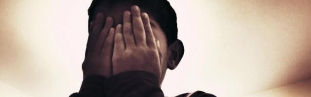 DEČAK (5) PREMINUO NAKON ŠTO JE NA NJEGA PALO OGLEDALO U PRODAVNICI: Porodica poslala pretužnu poruku