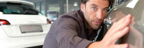 Kako da proverite da li je automobil gitovan