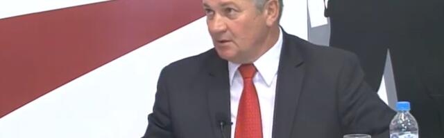 Pozivao Džuliju Roberts i svetske lidere u Guču: Ko je Slobodan Jolović koji napušta SNS?