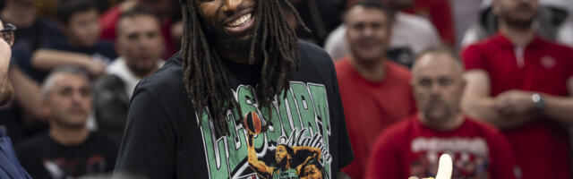 Kakva mašina: Srbin dovezao Lesoru "Betmobil", mreže gore koliko dobro izgleda (VIDEO)