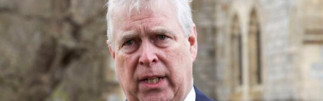 SKANDAL TRESE VELIKU BRITANIJU! Bivši princ Endru je PRVI član britanske kraljevske porodice koji je UHAPŠEN za 400 godina, miljenik majke postao problem!