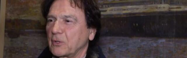 Zdravko Čolić u zagrljaju poznate mlade glumice - ona slavi u kafani, a povod je poseban: "Bolje nije moglo!"