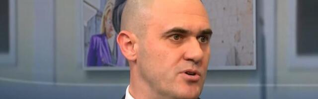 SKANDAL! HRVATSKI MINISTAR JOSIP DABRO NAKON SNIMKA U KOM PUCA U NASELJENOM MESTU: "Ne vidim razlog da dam ostavku"